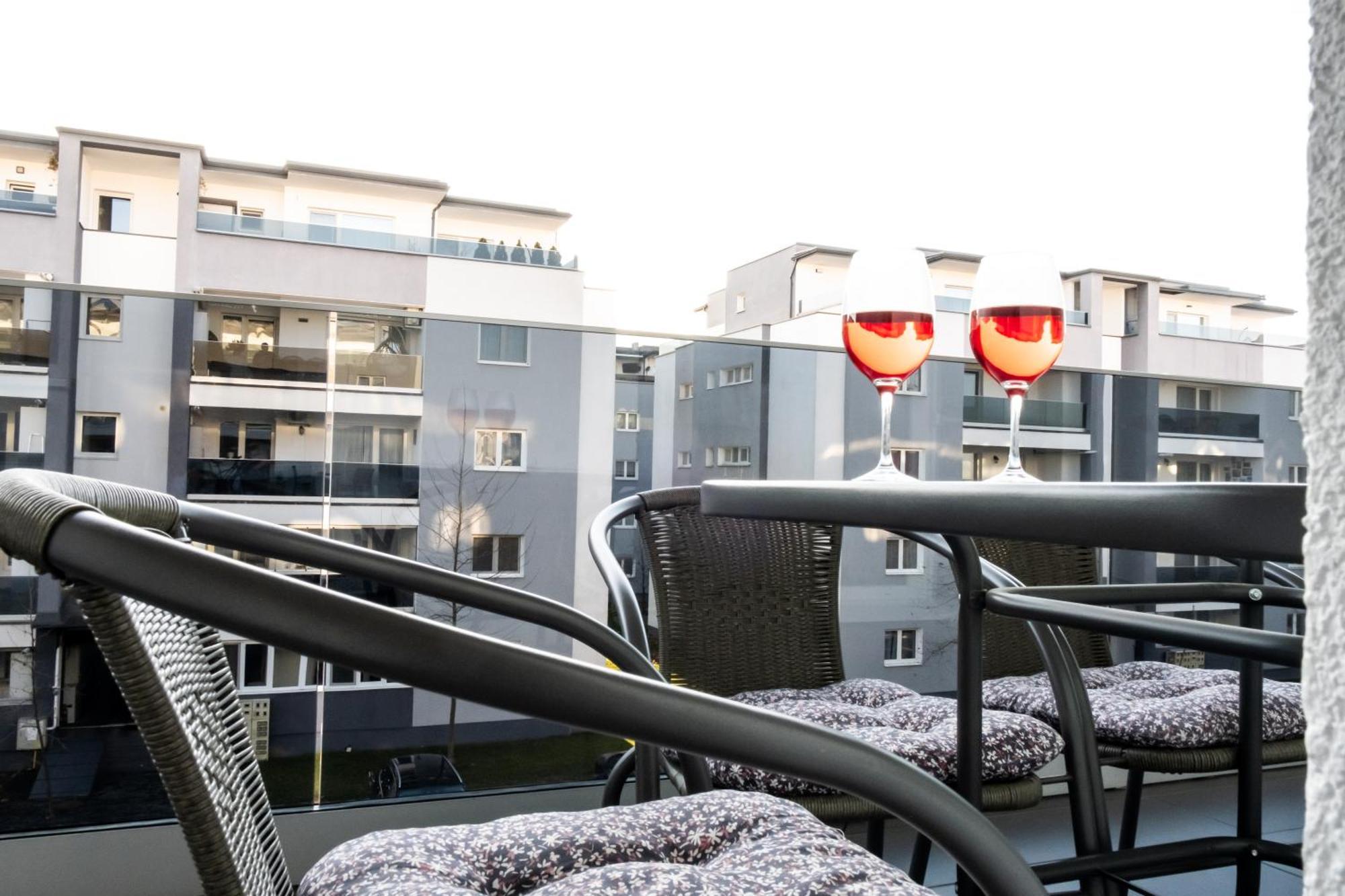 Exclusive Apartment Sibiu Luaran gambar
